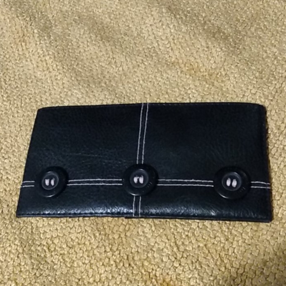 Matt&nat - Picture 1 of 4